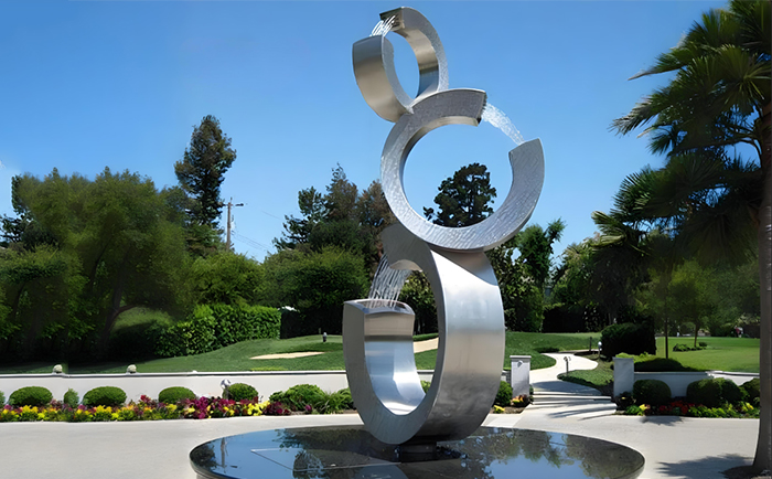 探索不銹鋼噴泉雕塑，開(kāi)啟水與藝術(shù)的奇妙之旅