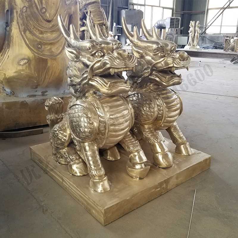 銅麒麟擺件，風(fēng)水麒麟擺件，傳統(tǒng)麒麟雕塑