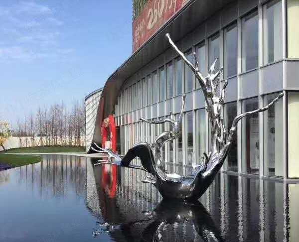 玻璃鋼雕塑的特點有什么呢？