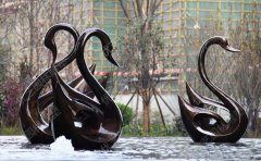 不銹鋼雕塑的壽命有多長時間？